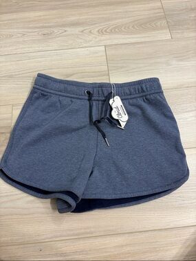 Travis Mathew Cloud tie short
